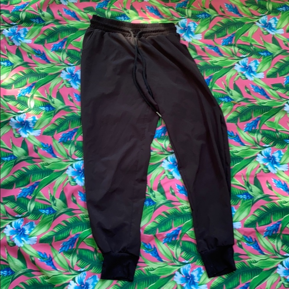 UO Flowy Black Pants